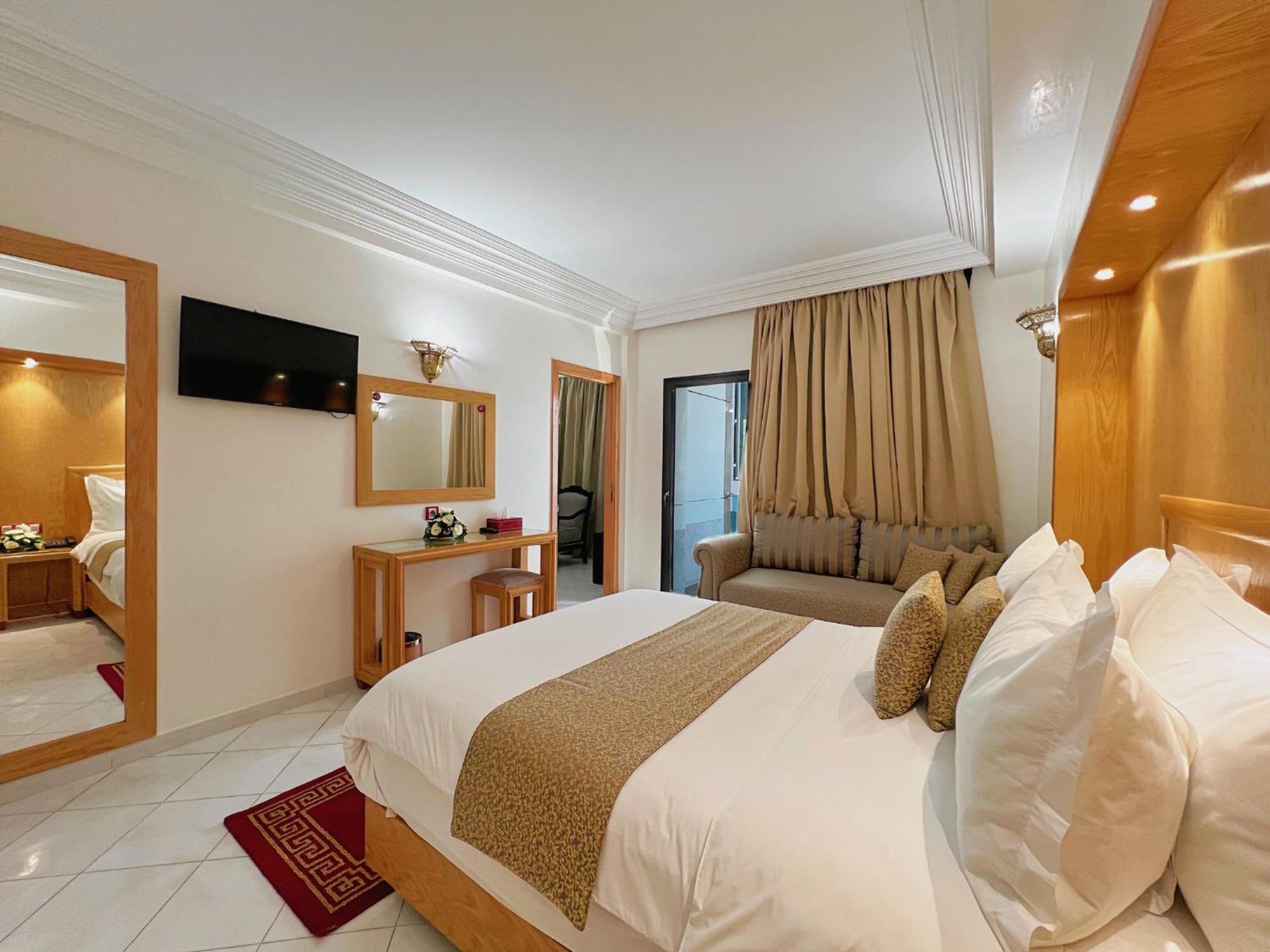 Majliss Downtown 4* Rabat