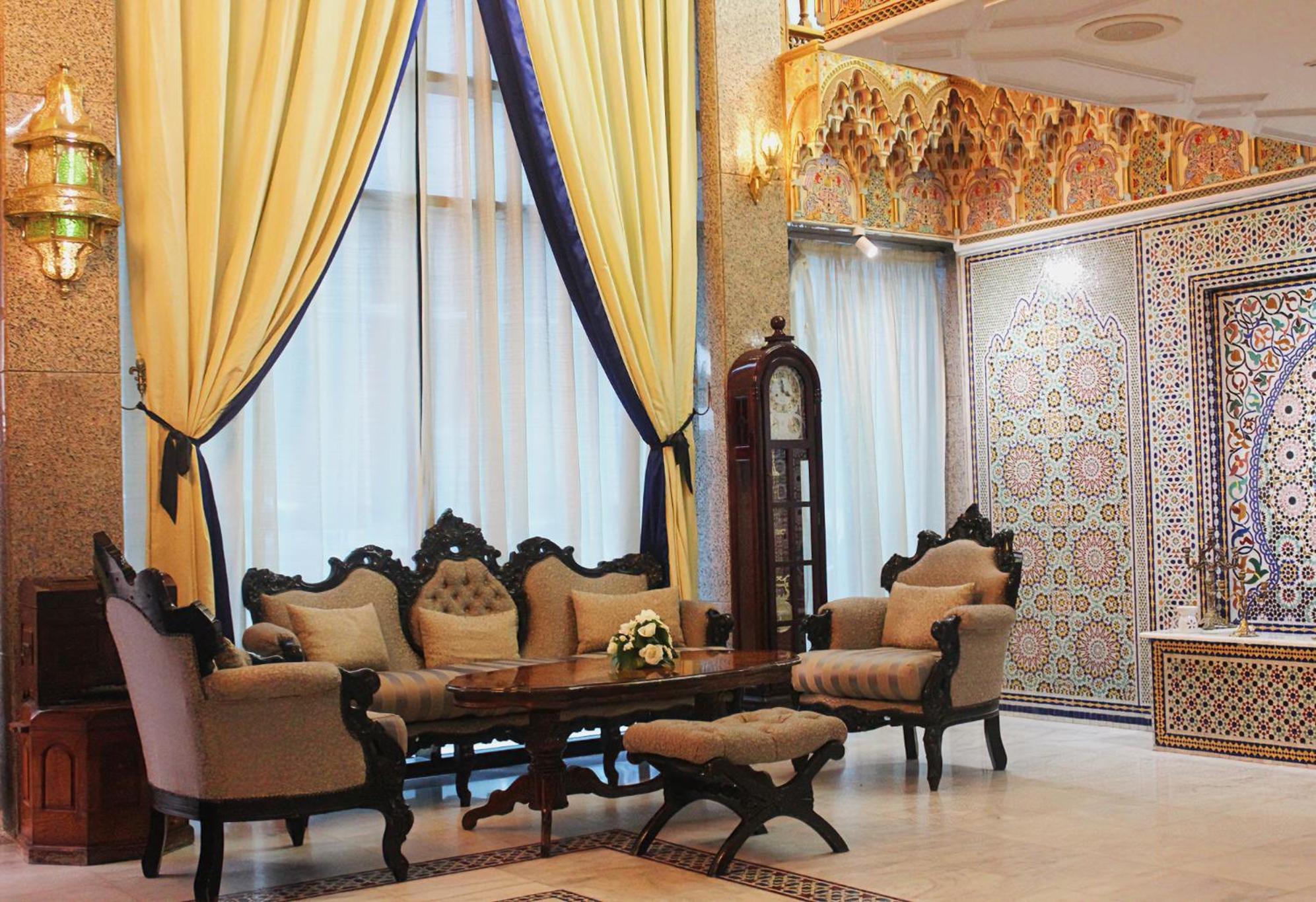 Hotel Majliss Downtown 4*